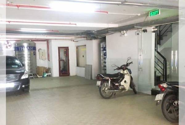 Spacious and Modern II