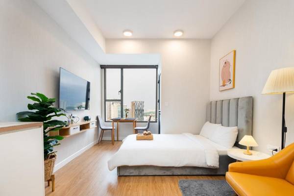 Miredu modern & high floor studio in Ho Chi Minh