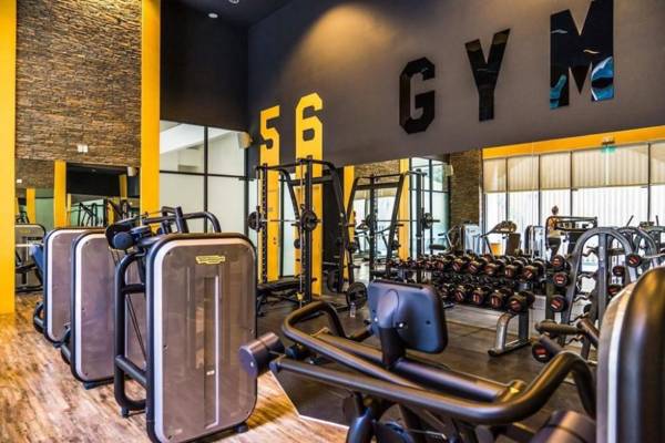 The Manner Icon 56 Rooftop Pool