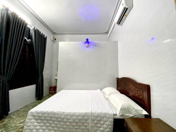 Nhà Nghỉ Duy Tân MOTEL 140 NGUYỄN DU 0353007568