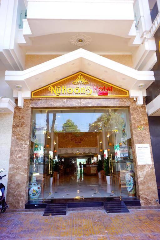 NỮ HOÀNG HOTEL