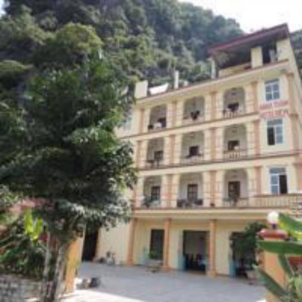 Anna Tham Hotel View