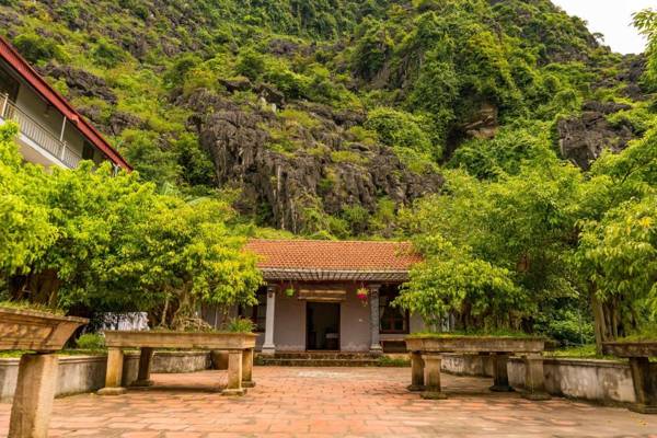 Mua Caves Ecolodge (Hang Mua)