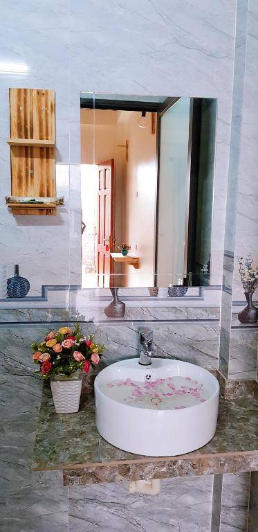 Lodge By Tam Coc lake