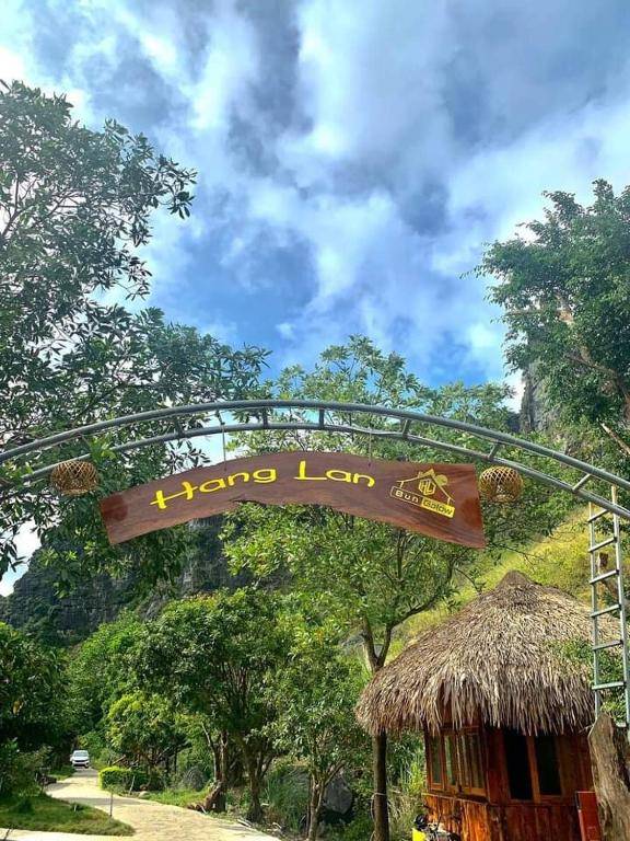 Hang Lan Bungalow