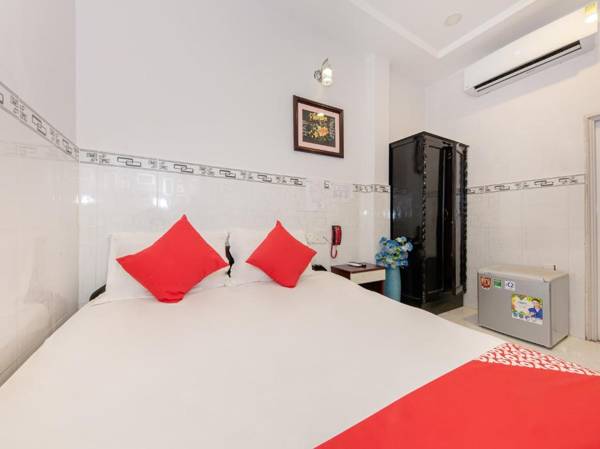 OYO 828 Hoa Giay Hotel