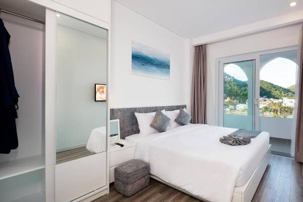 Cham Oasis Nha Trang Resort Condotel
