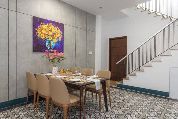 Lim's house - The Market Hideout House