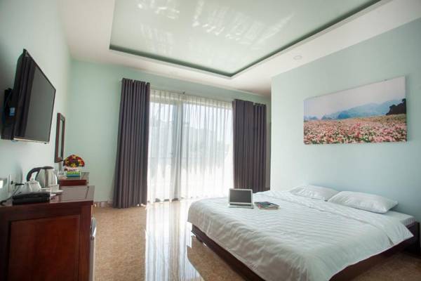 khách sạn Hoàng Long