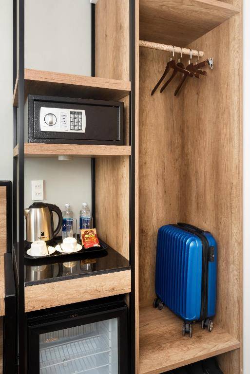 Golden Lotus Central Hotel