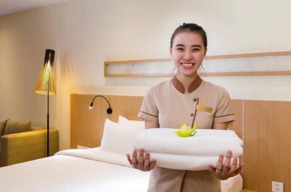 Direct Ocean-view Spacious Studio Center 5* Hotel