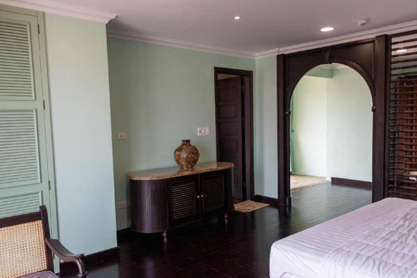 Trung tâm tinh hoa Làng nghề Việt