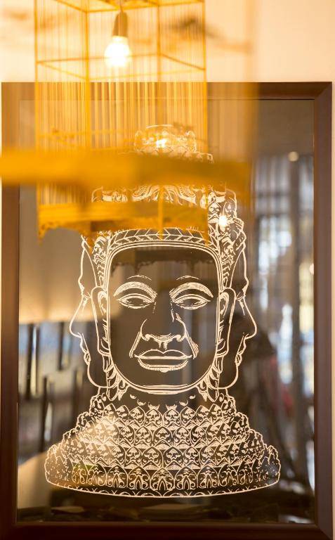 Purple Hue Central Hub