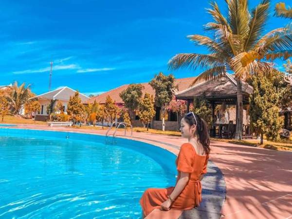 Sun & Sea Resort Hue - Your House