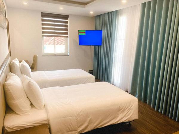 INDOTEL HALONG HOTEL