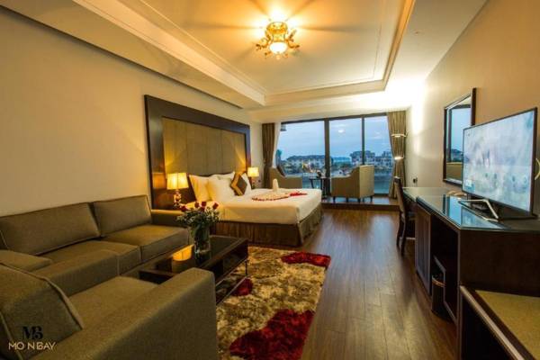 HaloMoon Ha Long Hotel