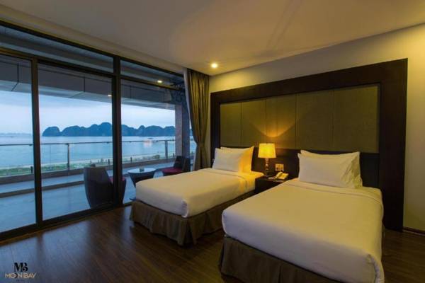 HaloMoon Ha Long Hotel