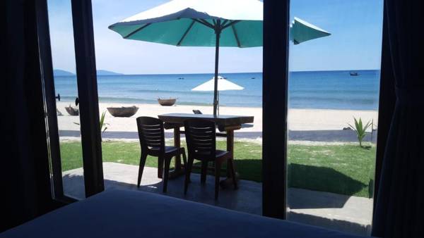 Hidden Beach Bungalow Sea View