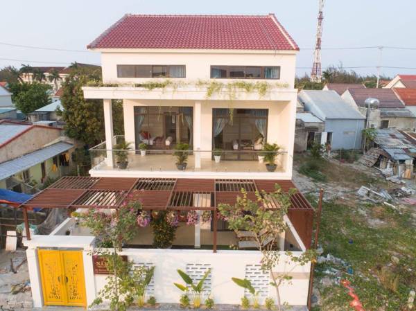 Yellow Mushroom - 5' walk to Hidden Beach