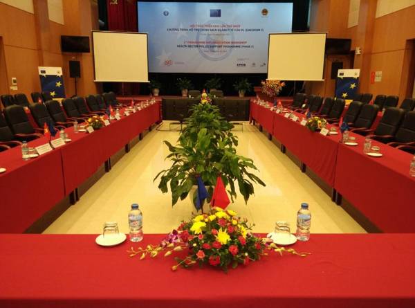 Khách sạn Công Đoàn Quảng Bá