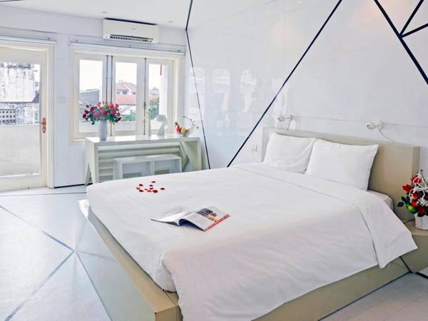 Thang Long Espana Hotel