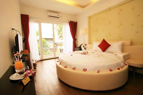 Eclipse Legend Hotel