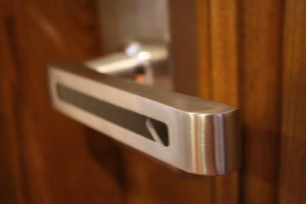 West Lake Home Hotel & Spa