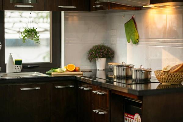 Poonsa Duy Tan Hotel and Serviced Apartment