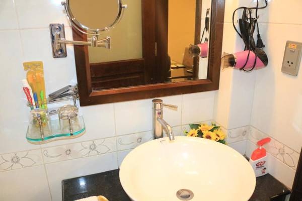 A25 Hotel - 28 Trần Quý Cáp