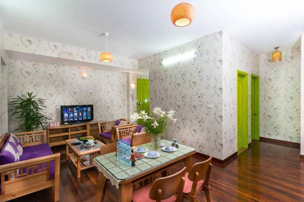 LaHanoi Lo Duc Apartment with Balcony