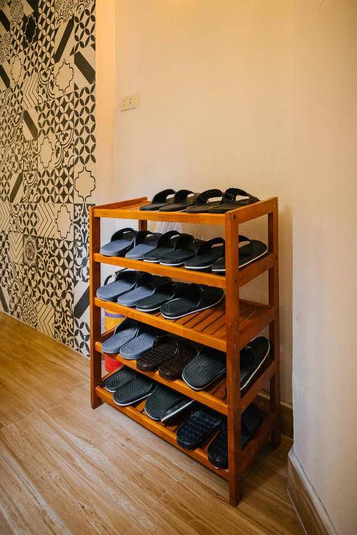 Entire French house with 4 bedrooms in Hanoi downtown