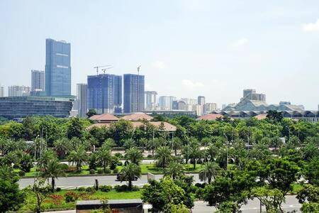 BOM HOMES- VINHOMES GREENBAY- Service Apartment