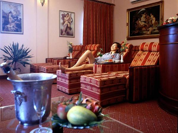 Hotel Perle d'Orient Cat Ba - Mgallery