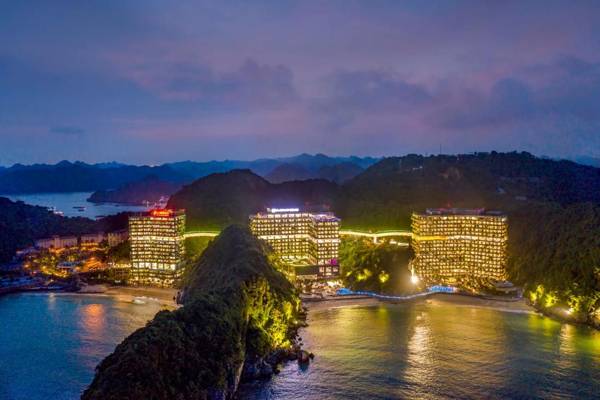 Flamingo Lan Ha Bay Resort