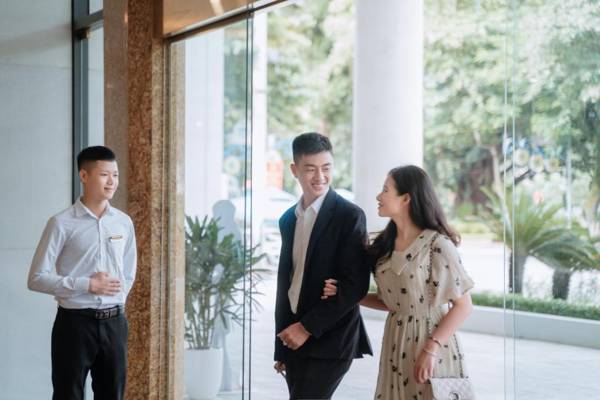 YEN BIEN LUXURY HOTEL