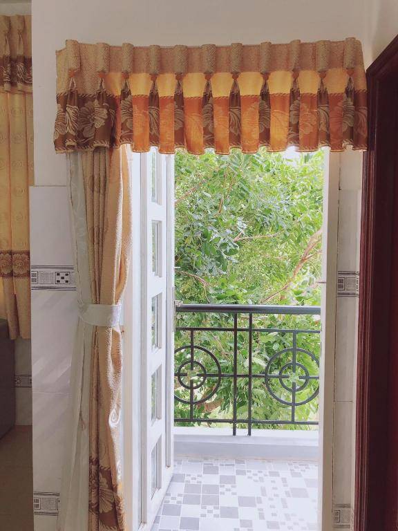 KHÁCH SẠN KIM PHỤNG NGÂN