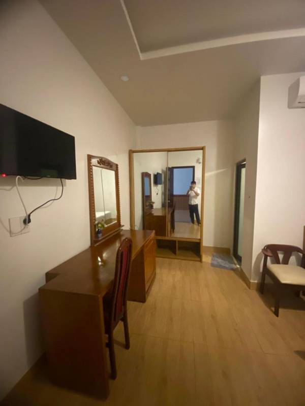 Khách Sạn Hoàng Lộc Phát