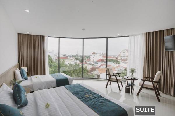 Ban Me Central Hotel