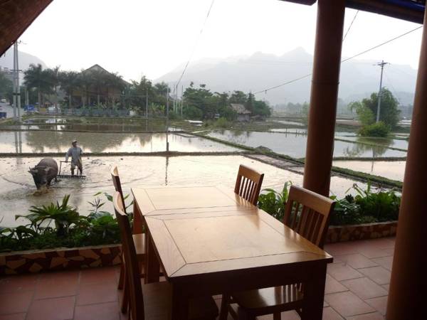 Mai Chau Valley View Hotel