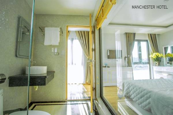 Manchester Hotel Ha Long