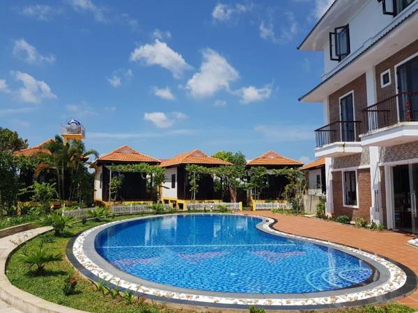 Hung Vuong Resort