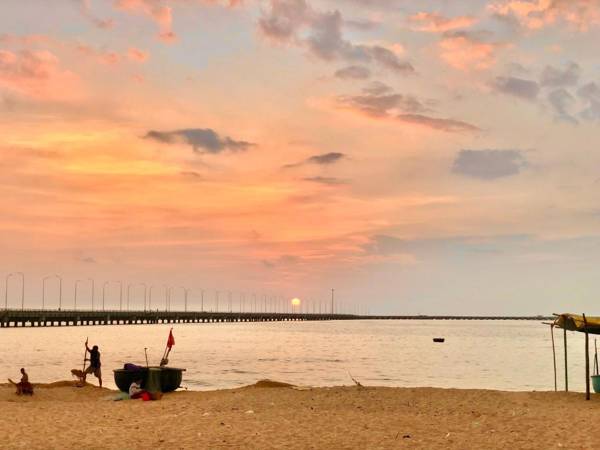 NHƯ MÂY GuestHouse