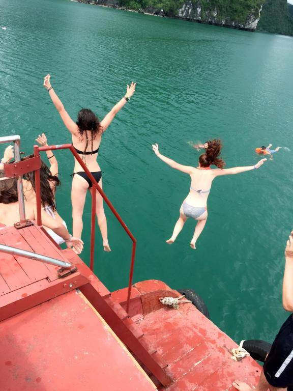 CatBa Lucky Family Hotel