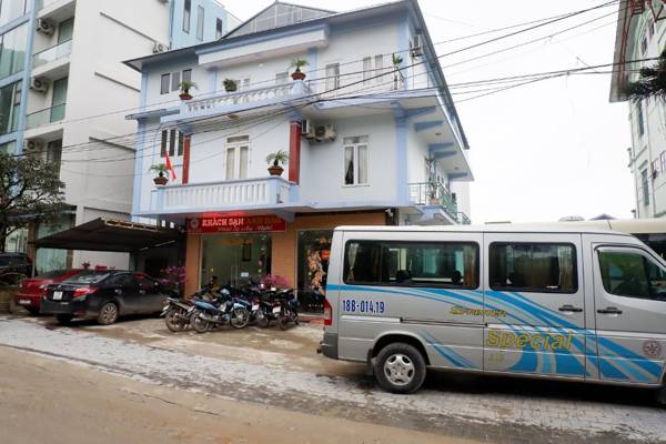 Anh Dao Hotel and Hometay