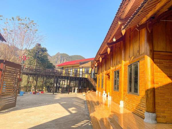 Plum Homestay Đồng Văn