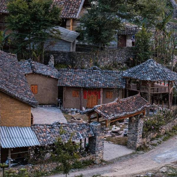 Long Cổ Trấn - Homestay&Tea Ceremony