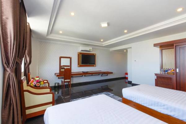 Duc Long Gia Lai Hotels & Apartment