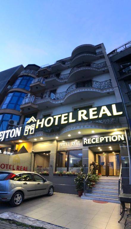 Hotel Real