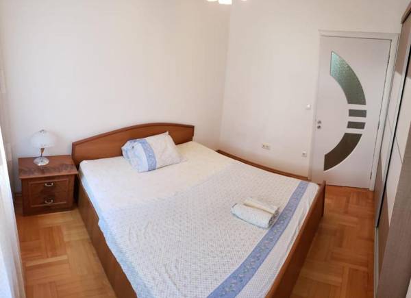 Gorgeous Apartment with City View in the City Center