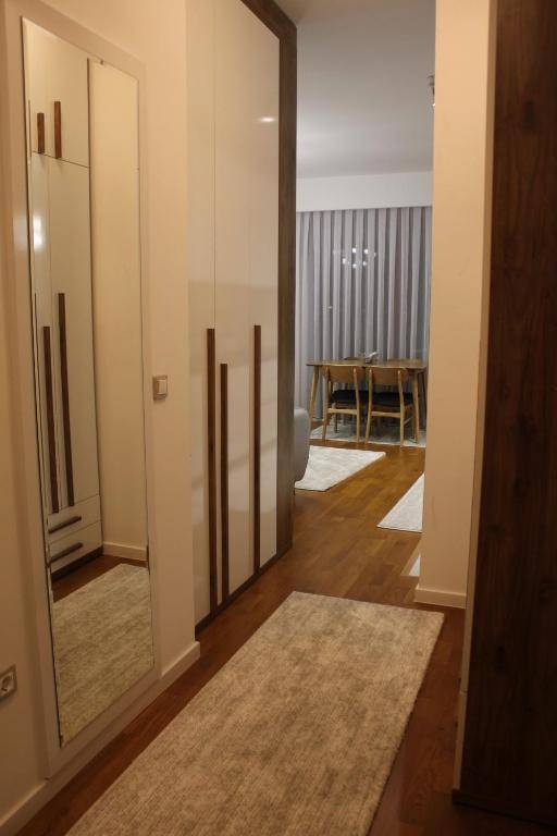 Luxury Sky View Apartment